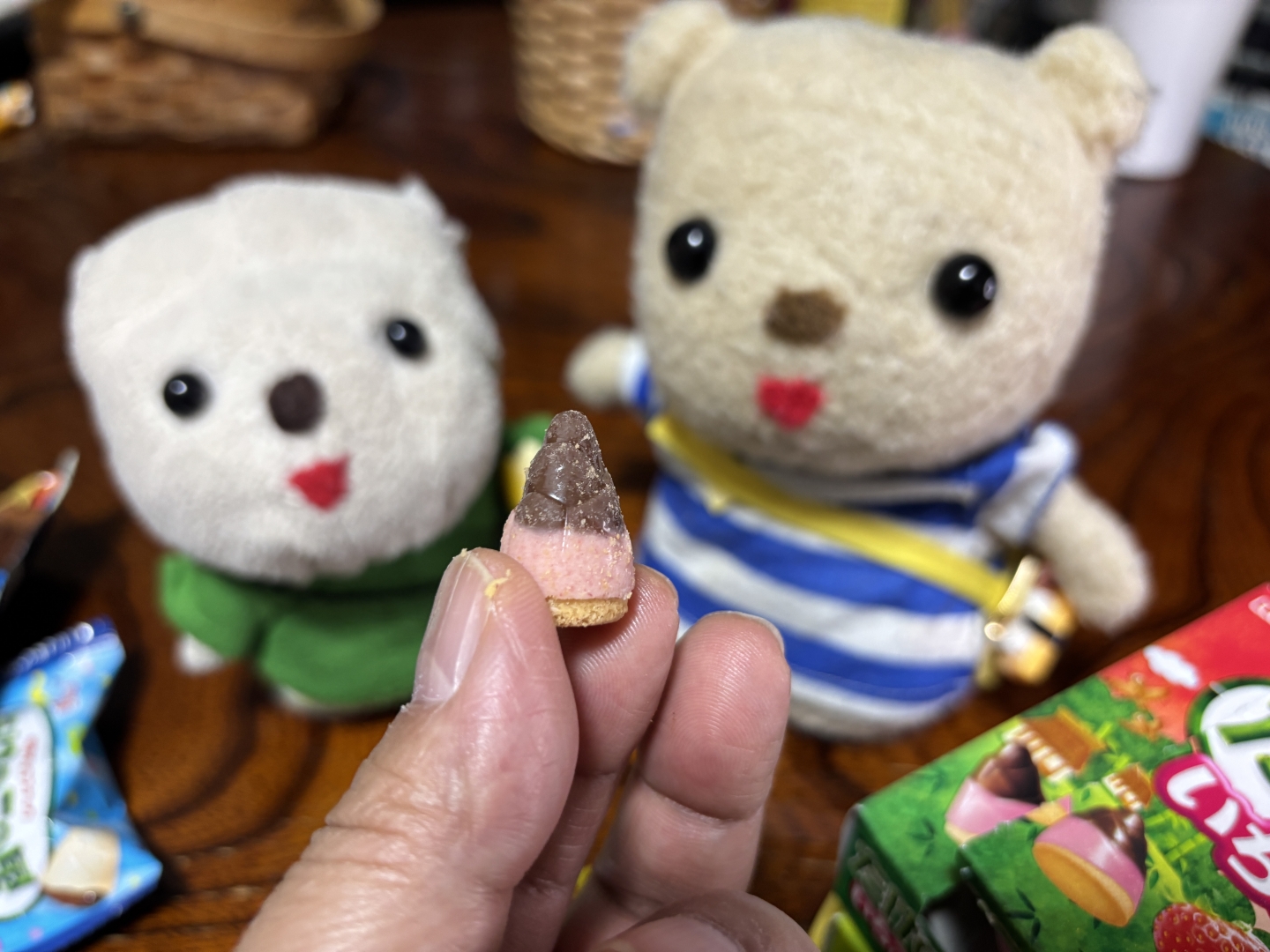 たけのこの里いちごショコラ味