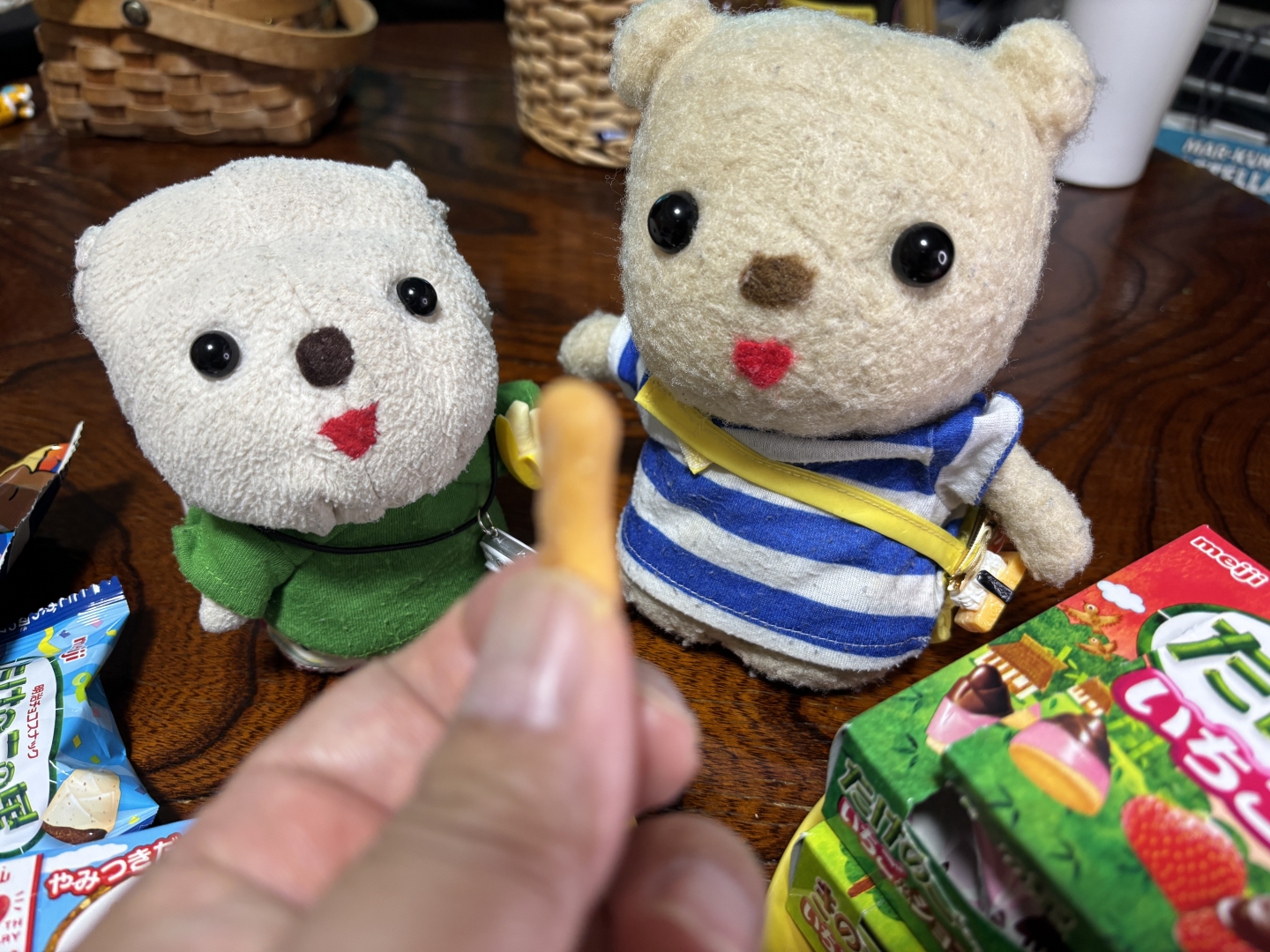 きのこの山のジク