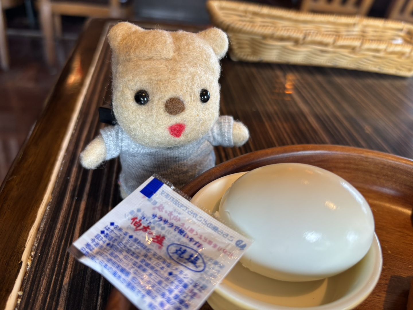 ゆで卵と伯方の塩