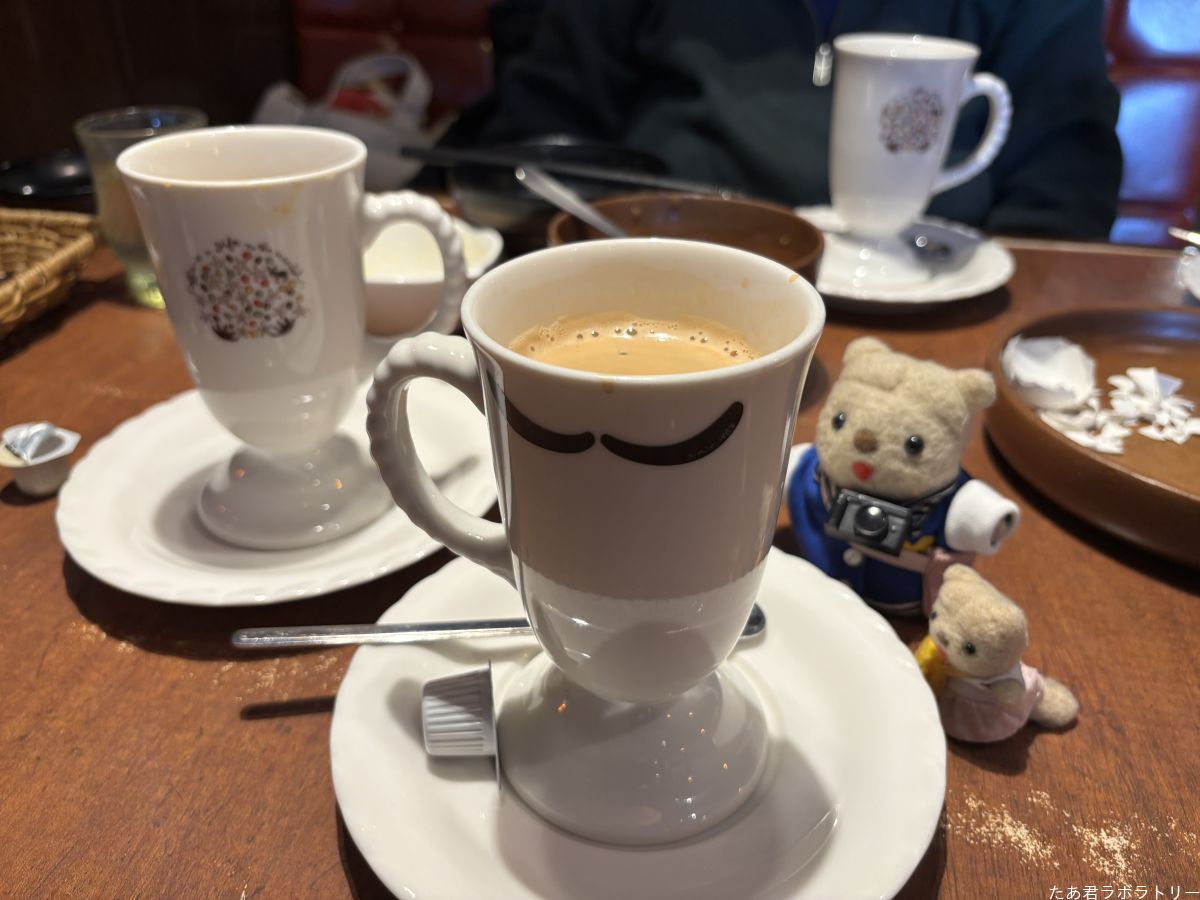 コーヒーを３杯いただく
